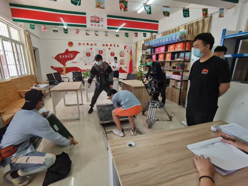 追星女孩心理学分析报告：阳东县广告片拍摄公司揭秘饭圈应援式传播逻辑